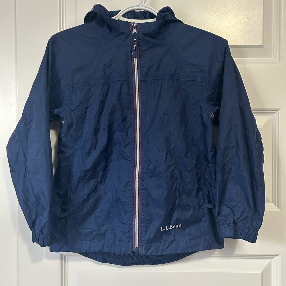 L.L. Bean Navy Discovery Rain Jacket Spring Coat